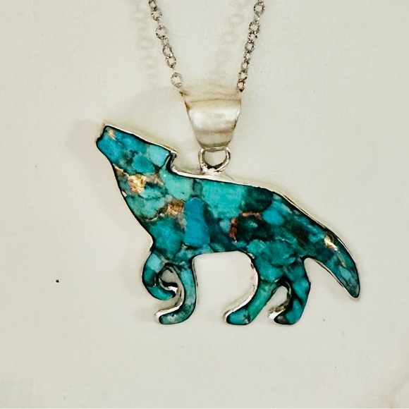 Mojave Turquoise Wolf Pendant in Sterling Silver & 24" Sterling Silver Chain NWT - Picture 9 of 11